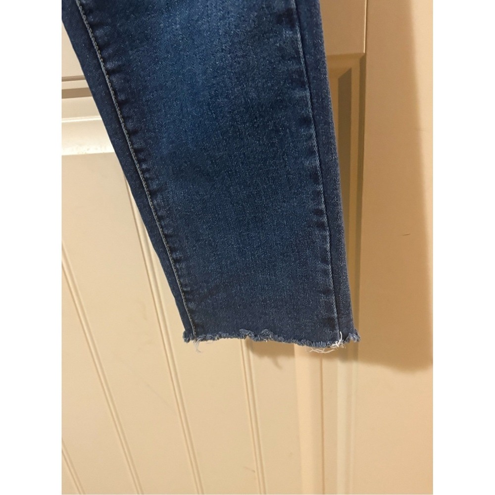 Universal Thread High Rise Skinny Blue Jeans - Picture 4 of 8